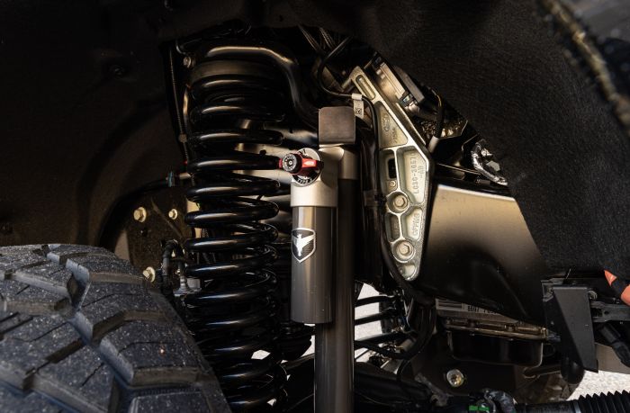 ReadyLIFT - Super Duty 6" Coil Spring Suspension System w/Falcon MAX3.3 & Radius Arms F250/350 (2023-2026)