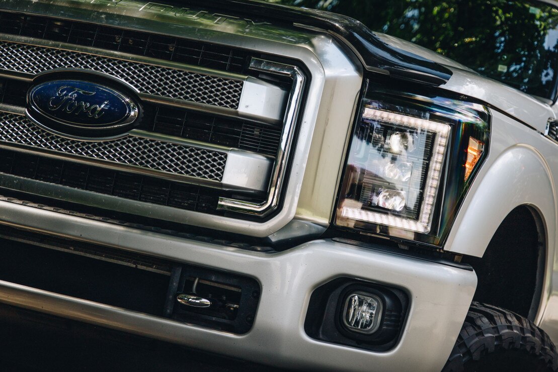 Morimoto - Super Duty (11-16) XB LED Headlights (White DRL)